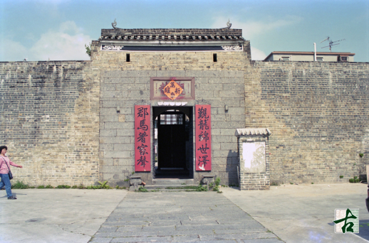 Kun Lung Gate Tower (Kun Lung Wai(San Wai), Lung Yeuk Tau, Fanling)