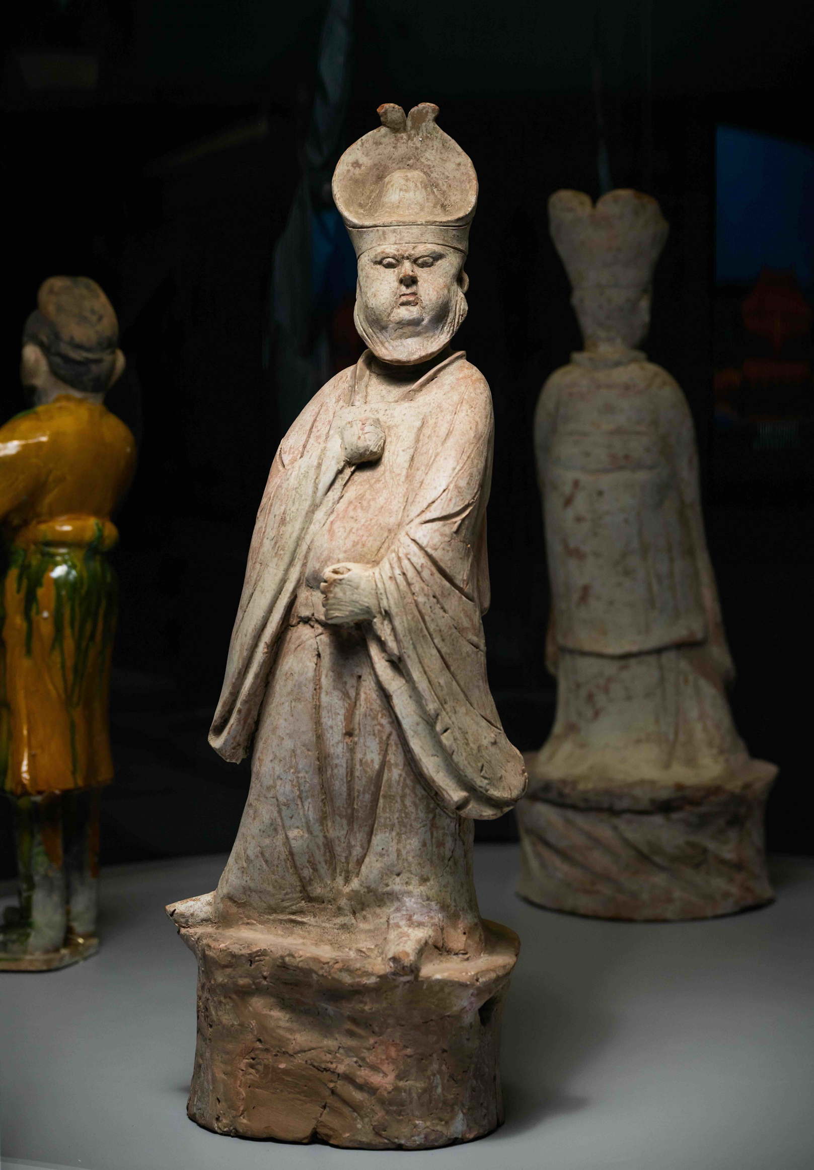 正裝上朝的「彩繪胡人文官俑」。（陝西省考古研究院（陝西考古博物館）藏）