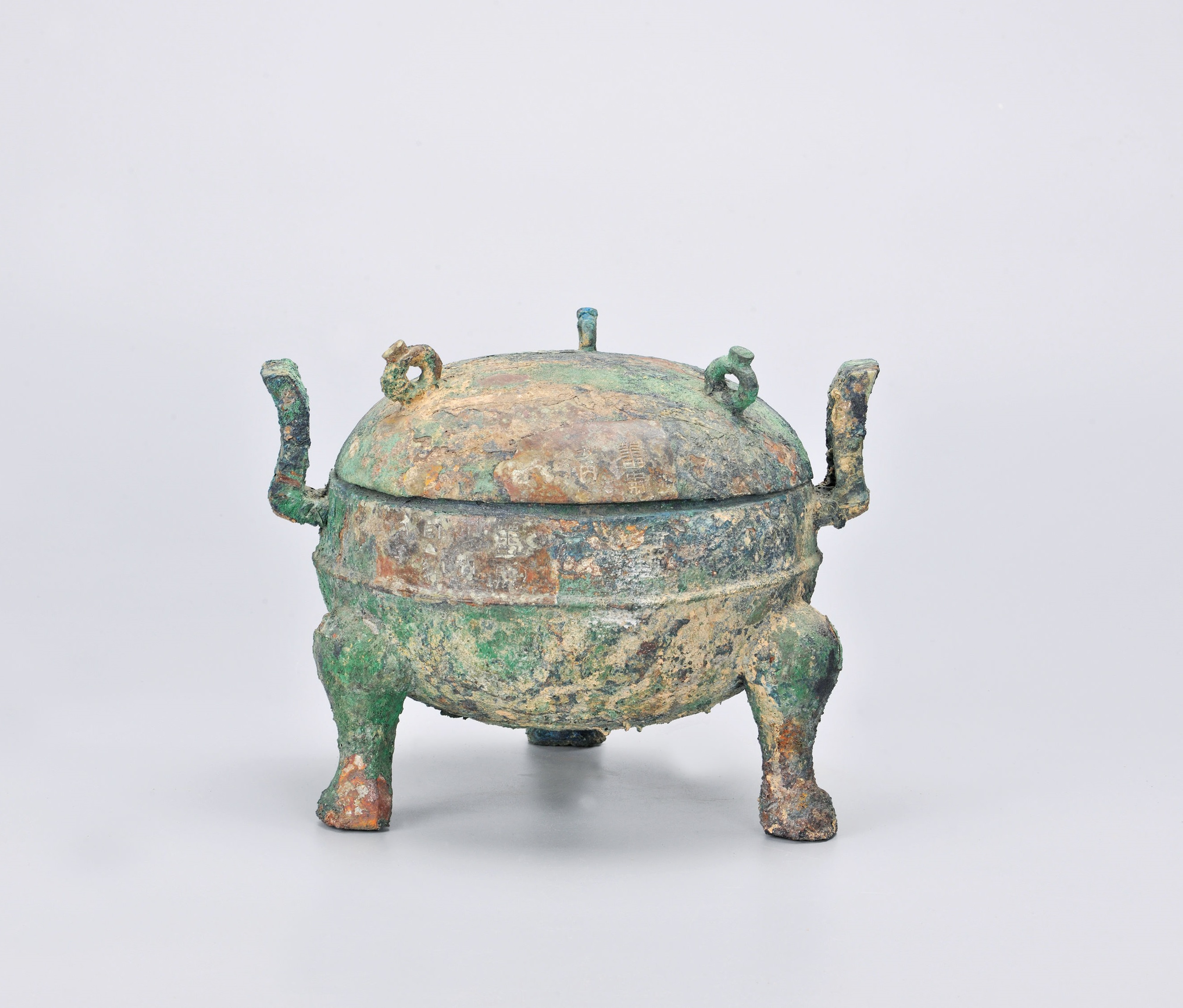 「蕃禺」铭汉式铜鼎