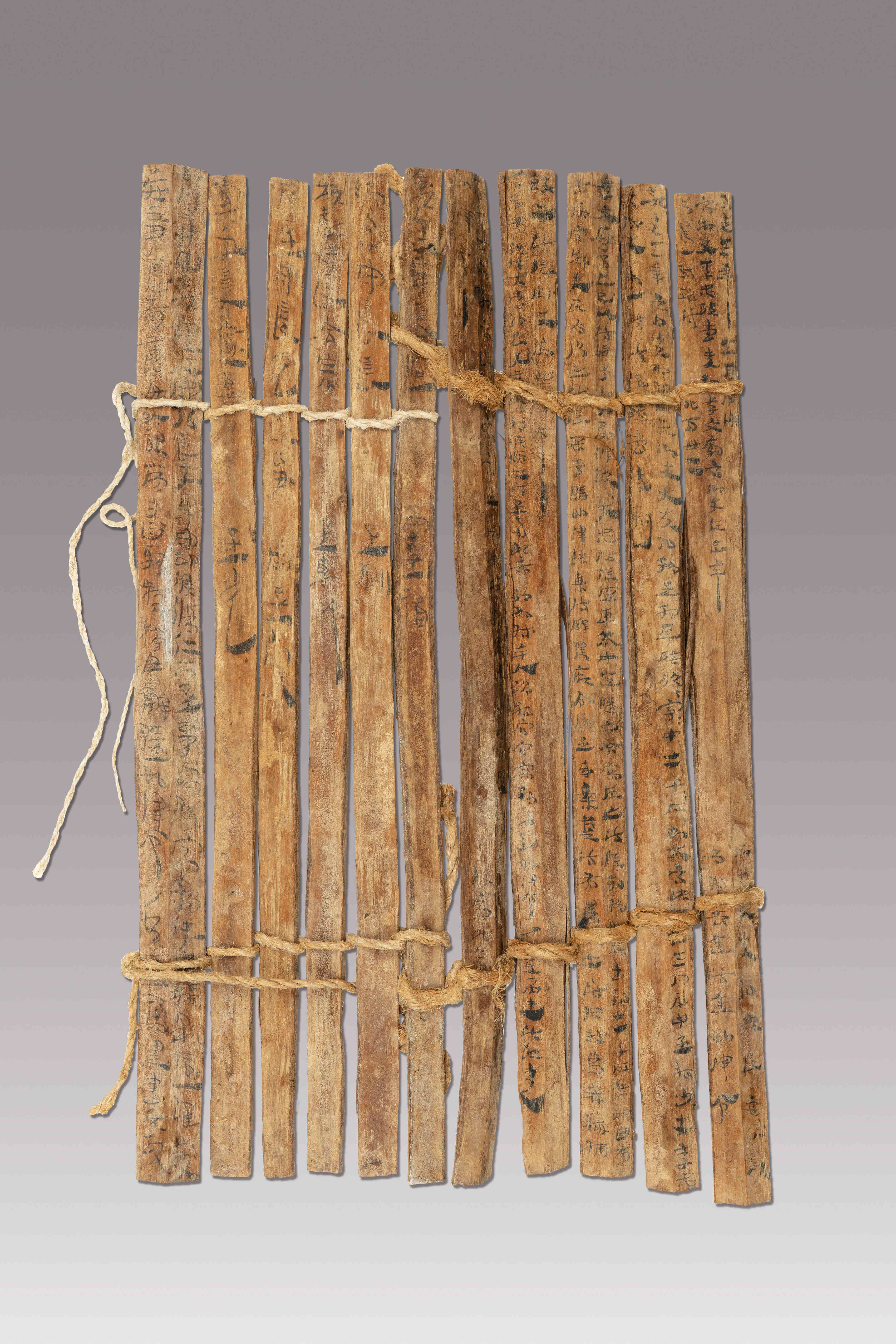 失亡傳信冊（一套十一件）