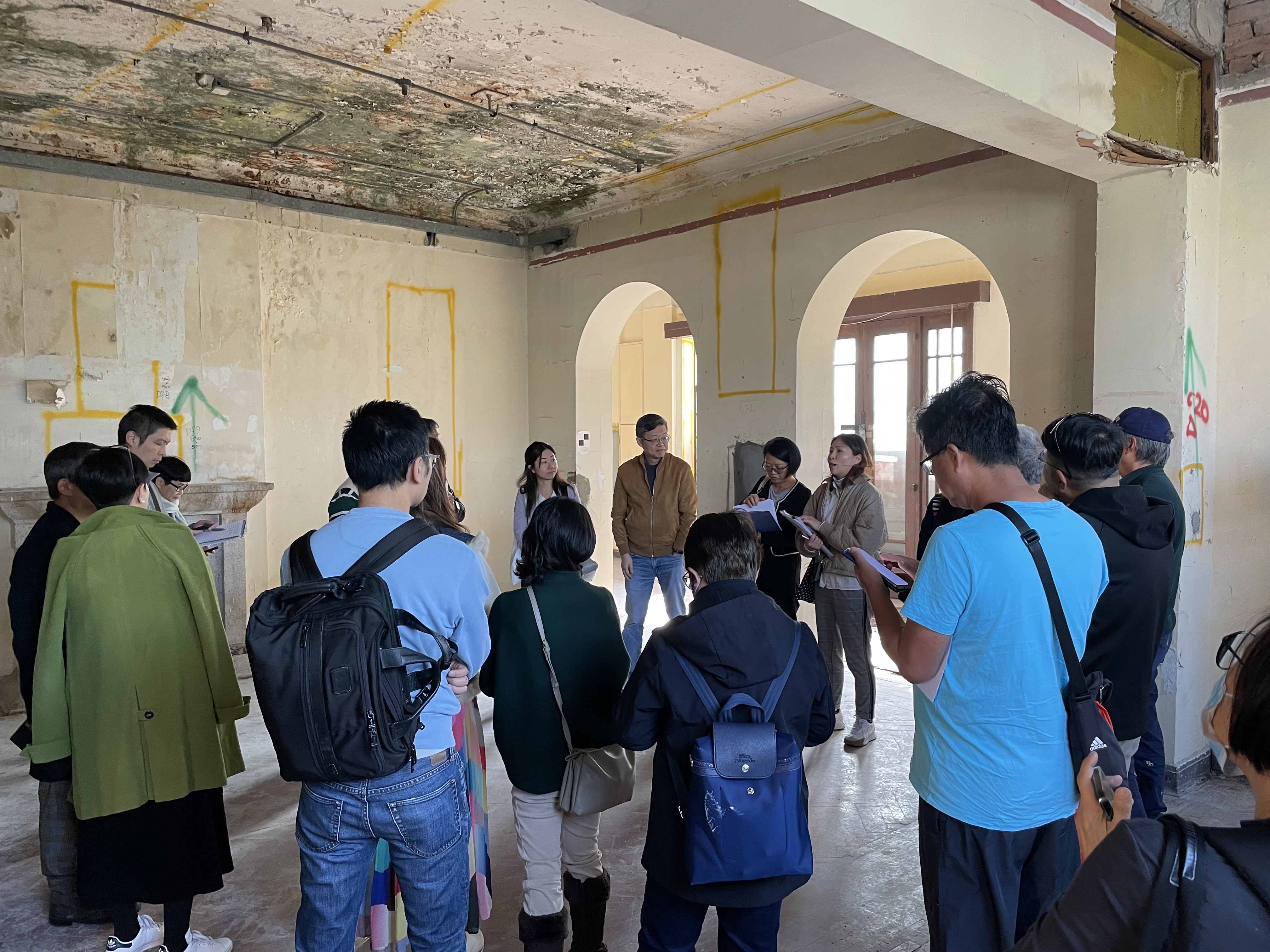 有興趣機構的代表參與導賞團,到Watervale House視察。 有興趣機構的代表參與導賞團,到Watervale House視察。