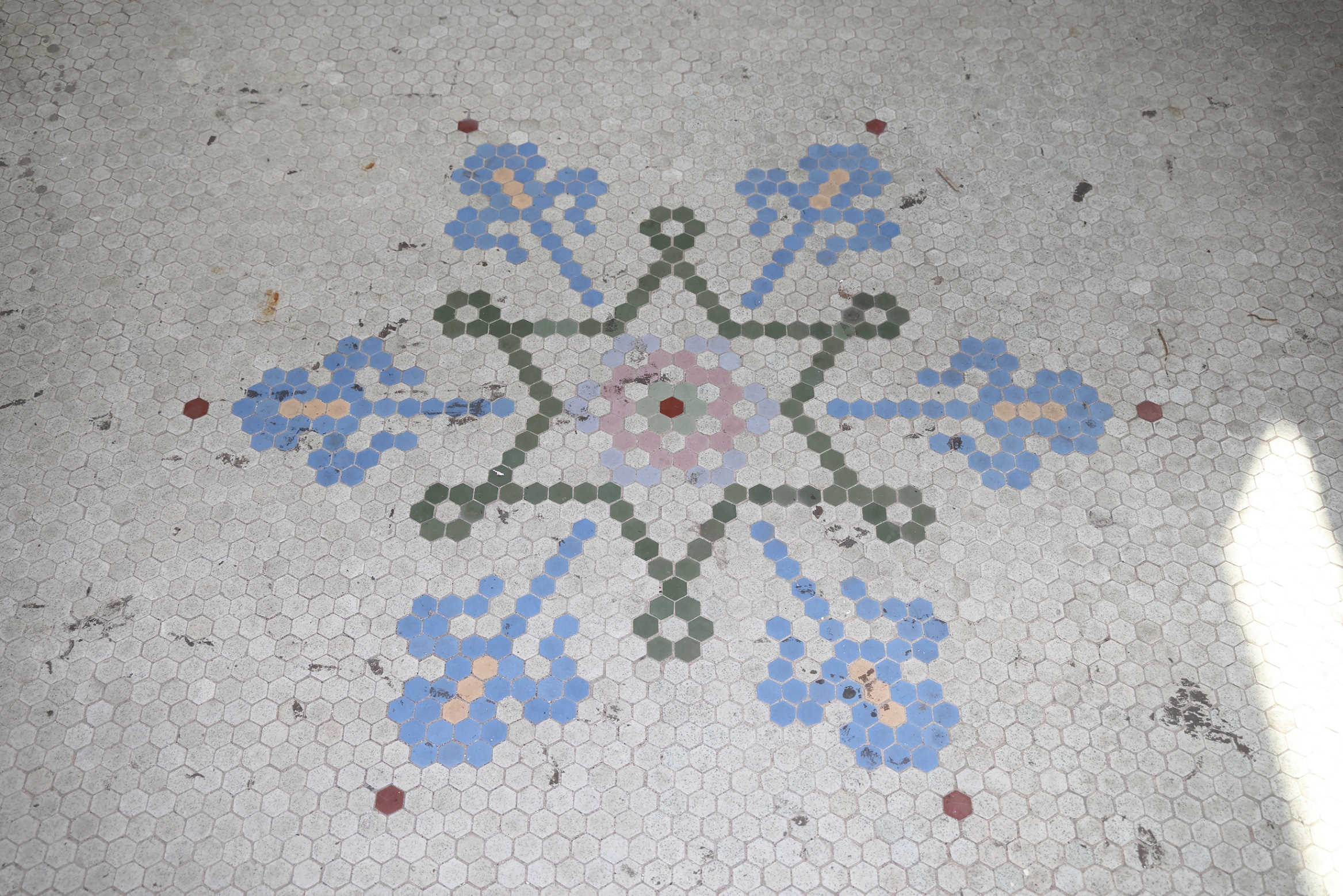 故居六角形地磚 故居六角形地磚