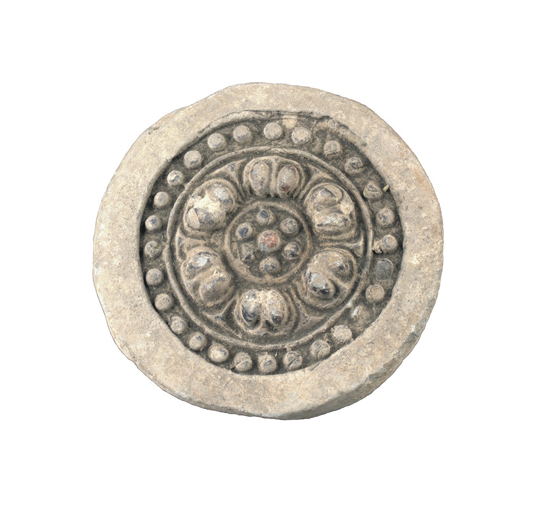 七乳釘心聯珠瓣紋瓦當