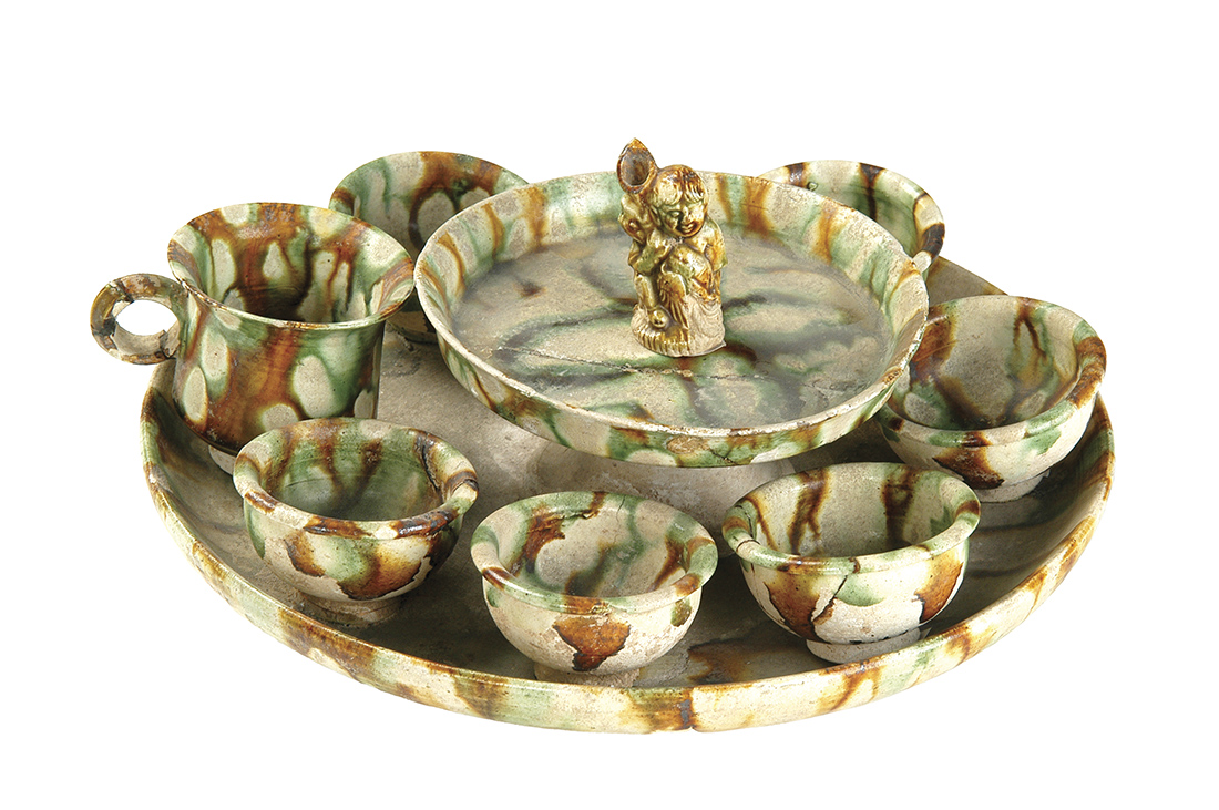 三彩人形注七星盤