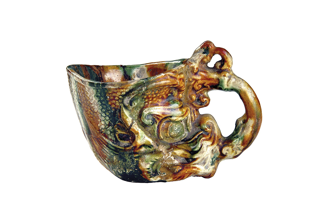 三彩龍首杯
