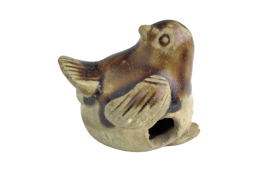 褐釉鳥形塤