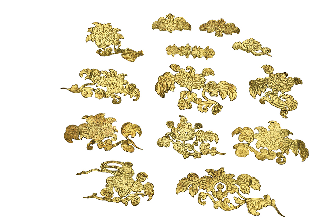 鎏金化生童子銀飾片