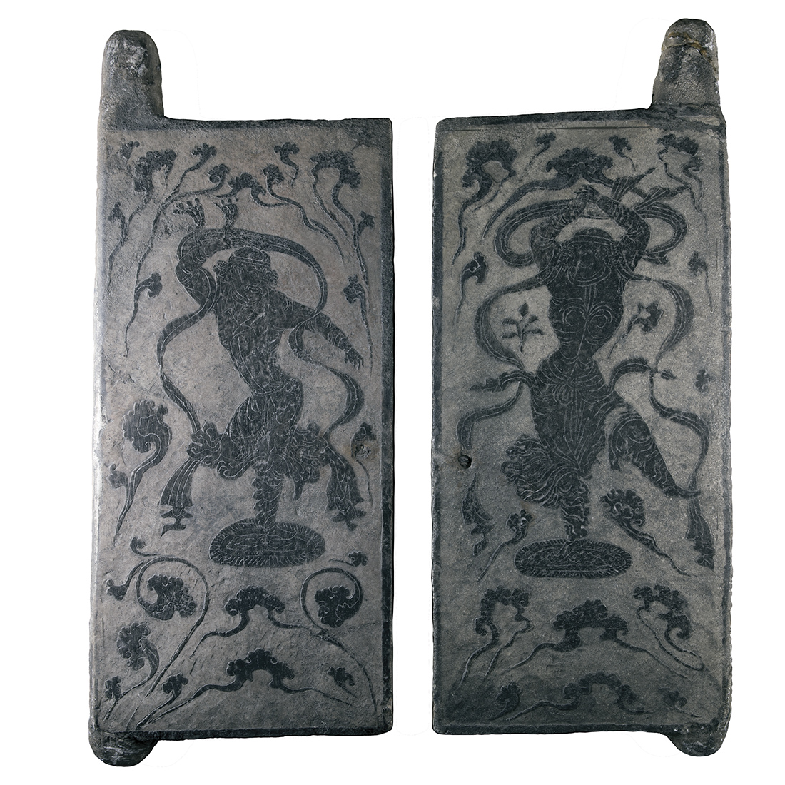 石刻胡旋舞墓門扇