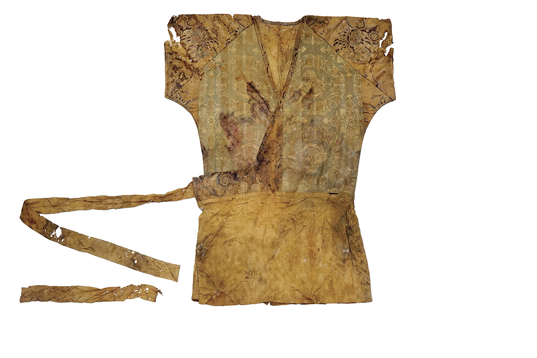 綠地纏枝團窠鳳鳥紋錦半臂